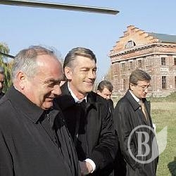 Ющенко поповнить музей гетьманства в Батурині частиною особистої колекції Ющенко поповнить музей гетьманства в Батурині частиною особистої колекції