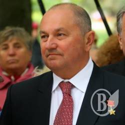 Звёздам раздали языческих идолов Звёздам раздали языческих идолов