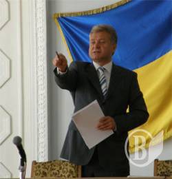 Зі стін міськради вже „тхне” корупцією! Зі стін міськради вже „тхне” корупцією!