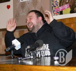 «Бумбокс» перенёс концерт в Чернигове на 19 марта, а выход нового CD – на осень «Бумбокс» перенёс концерт в Чернигове на 19 марта, а выход нового CD – на осень