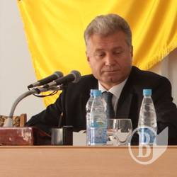 Роздавати землю Чернігівська міськрада продовжить таємно Роздавати землю Чернігівська міськрада продовжить таємно