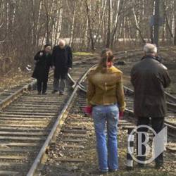 Залізниця бере гроші навіть за ходіння по колії Залізниця бере гроші навіть за ходіння по колії