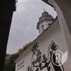 В Чернигове отметили 940-летие Антониевых пещер В Чернигове отметили 940-летие Антониевых пещер