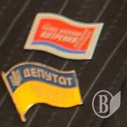 Відібрати Героя у Бандери і Шухевича в Чернігові не вийшло. ФОТО Відібрати Героя у Бандери і Шухевича в Чернігові не вийшло. ФОТО