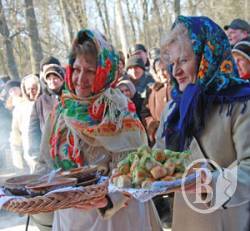 Два казани борщу аж гавкнули за 45 хвилин. ФОТОрепортаж Два казани борщу аж гавкнули за 45 хвилин. ФОТОрепортаж