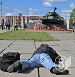 На вулиці Танкістів згорів ВАЗ На вулиці Танкістів згорів ВАЗ