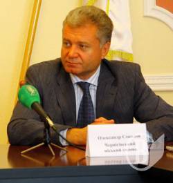 Мер Соколов перешкоджає журналістам бути присутніми на засіданні виконкому Мер Соколов перешкоджає журналістам бути присутніми на засіданні виконкому