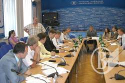 Спеціалісти обговорили проблеми кримінальної юстиції в Україні Спеціалісти обговорили проблеми кримінальної юстиції в Україні