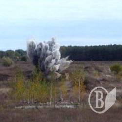 У Батурині гримлять вибухи. За розкладом. ВІДЕО У Батурині гримлять вибухи. За розкладом. ВІДЕО