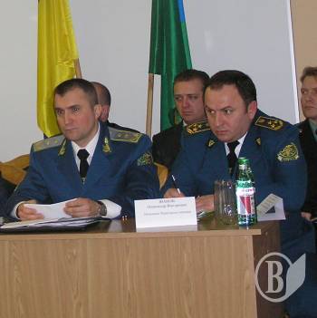 14    10,2 . .     2011-