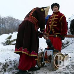 Вся Україна вшанує 95-річчя подвигу Героїв Крут (фото, відео) Вся Україна вшанує 95-річчя подвигу Героїв Крут (фото, відео)