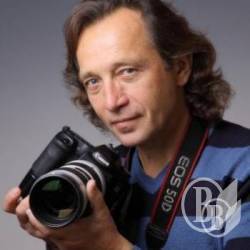 Віктор Кошмал відкриє світ молодим журналістам (відео) Віктор Кошмал відкриє світ молодим журналістам (відео)