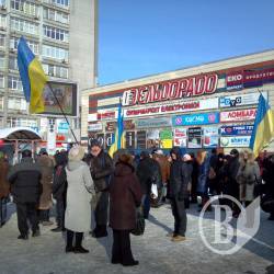«Чернігів, виходь» - 400 чоловік рушили на Народне віче «Чернігів, виходь» - 400 чоловік рушили на Народне віче