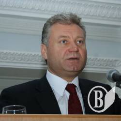 Мер Соколов: Сидів, сижу, сидіти буду? Мер Соколов: Сидів, сижу, сидіти буду?