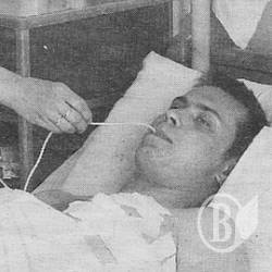Дірка з палець у серці, а Влад у трубочку дмухає…життя триває Дірка з палець у серці, а Влад у трубочку дмухає…життя триває
