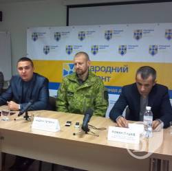Команда Народного Фронту - люди, які не бояться брати відповідальність Команда Народного Фронту - люди, які не бояться брати відповідальність