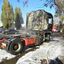 Renault Magnum згорів через коротке замикання Renault Magnum згорів через коротке замикання