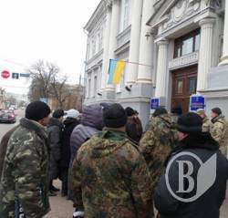 Бійці АТО прийшли до мера: з добром чи злом – трансляція Бійці АТО прийшли до мера: з добром чи злом – трансляція