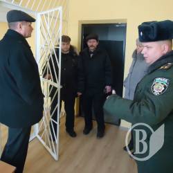 Ревізори провідали довічників: перевірили побут та наявність Інтернету Ревізори провідали довічників: перевірили побут та наявність Інтернету