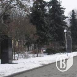 «Третя позиція» вирішила долю пам’ятників на Алеї Героїв в Чернігові «Третя позиція» вирішила долю пам’ятників на Алеї Героїв в Чернігові