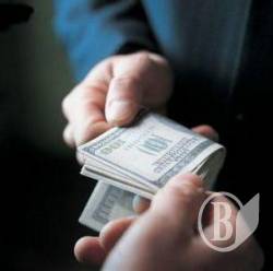 Міліціонери «закрили очі» на крадіжку за 5 тисяч доларів Міліціонери «закрили очі» на крадіжку за 5 тисяч доларів