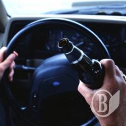 Селяни стали на захист п’яного водія і перекрили трасу Київ-Суми-Юнаківка Селяни стали на захист п’яного водія і перекрили трасу Київ-Суми-Юнаківка