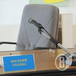 Старенькі після 60-ти не зможуть балотуватися у мери Старенькі після 60-ти не зможуть балотуватися у мери