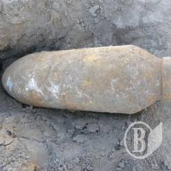 Рятувальники знешкодили авіабомбу часів війни Рятувальники знешкодили авіабомбу часів війни
