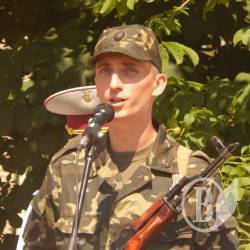 Чернігівський журналіст Андрій Тіток сьогодні присягнув на вірність Українському народу Чернігівський журналіст Андрій Тіток сьогодні присягнув на вірність Українському народу