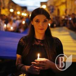 Жителі Неаполя вийшли на марш, вражені героїчною смертю українця Жителі Неаполя вийшли на марш, вражені героїчною смертю українця