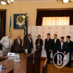 800 школярів Харкова взяли участь у Олімпіаді «Наукові старти» за підтримки Київстар 800 школярів Харкова взяли участь у Олімпіаді «Наукові старти» за підтримки Київстар