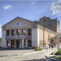 В Ніжині нагородили кращих актрис В Ніжині нагородили кращих актрис