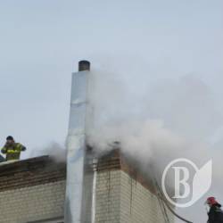В Чернигове горела фабрика Аврора В Чернигове горела фабрика Аврора