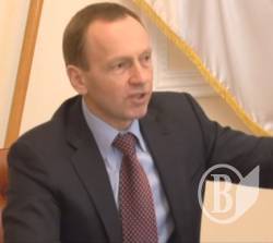 Мер Атрошенко покликав на допомогу Сталіна у справі проти ТЕЦ Мер Атрошенко покликав на допомогу Сталіна у справі проти ТЕЦ