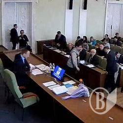 Атрошенко призначив Чернігову п’ятьох начальників Атрошенко призначив Чернігову п’ятьох начальників