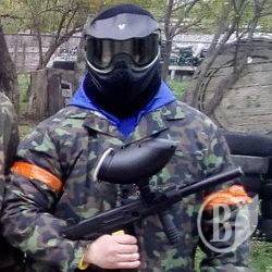 Націоналісти влаштували перестрілку в Чернігові. Фото Націоналісти влаштували перестрілку в Чернігові. Фото