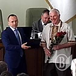 Сукачу дали звання «Почесний громадянин Чернігова» Сукачу дали звання «Почесний громадянин Чернігова»