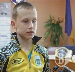 12-річний чернігівець став відкриттям Чемпіонату світу з кікбоксингу. Відео 12-річний чернігівець став відкриттям Чемпіонату світу з кікбоксингу. Відео