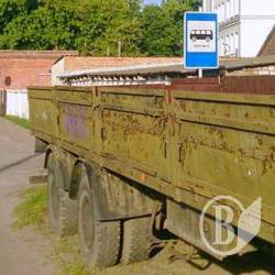 Заявка на рекорд самой нахальной парковки. ФотоФакт Заявка на рекорд самой нахальной парковки. ФотоФакт