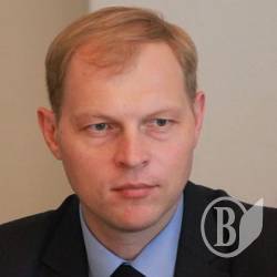 Сергій Хоботня «втік» з посади керівника АПК Чернігівської області через низьку зарплату Сергій Хоботня «втік» з посади керівника АПК Чернігівської області через низьку зарплату
