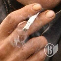 Старушку из дыма спасли. А мужчина от сигареты погиб Старушку из дыма спасли. А мужчина от сигареты погиб