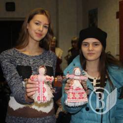 Безкоштовні курси української мови в Чернігові долучилися до акції «Миколайчики на схід»