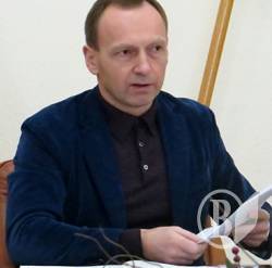 Атрошенко заявил, что городская власть не обязана ремонтировать аварийные дома Атрошенко заявил, что городская власть не обязана ремонтировать аварийные дома