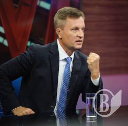 Политиков нужно исключить из процесса обмена пленными - Наливайченко Политиков нужно исключить из процесса обмена пленными - Наливайченко