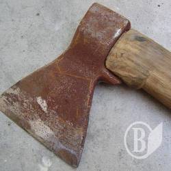 Випили за Різдво. Зарубав сокирою гостя Випили за Різдво. Зарубав сокирою гостя
