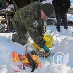 Поліція вилучила у жителя Ніжина гранати, набої та обріз. Фото Поліція вилучила у жителя Ніжина гранати, набої та обріз. Фото
