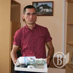 Безробітний зробив бізнес на смітті Безробітний зробив бізнес на смітті