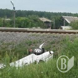 Поліція розслідує трагічне зіткнення «Hyundai Santa Fe» з потягом Поліція розслідує трагічне зіткнення «Hyundai Santa Fe» з потягом