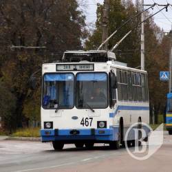 Тролейбус збив п’яного Тролейбус збив п’яного