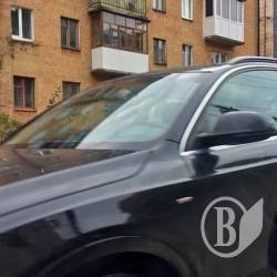 Розступіться! Він назустріч «пливе» Розступіться! Він назустріч «пливе»